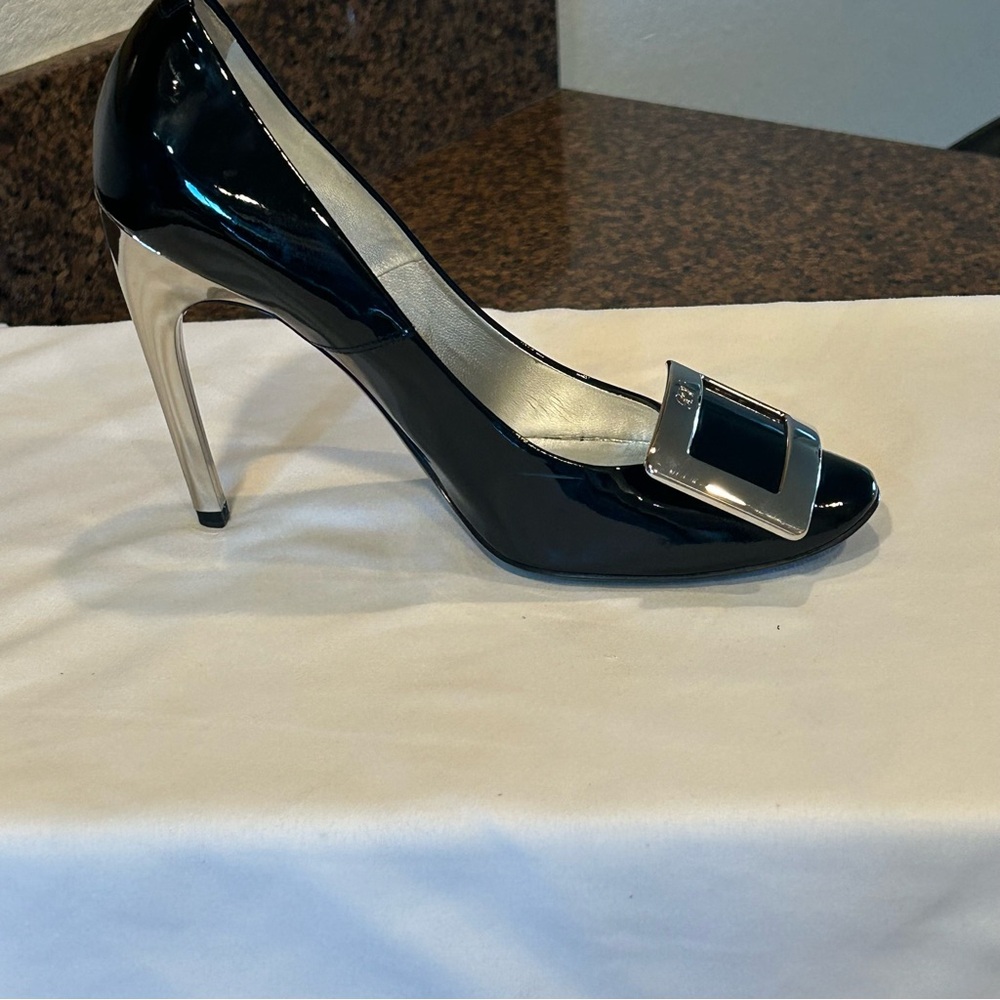 Roger Vivier Black Patent Leather Silver Accent Sz: 38 US